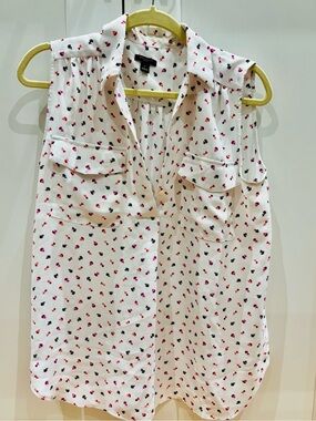 Ann Taylor White Sleeveless Button-Down Blouse with Pink and Black Floral Print